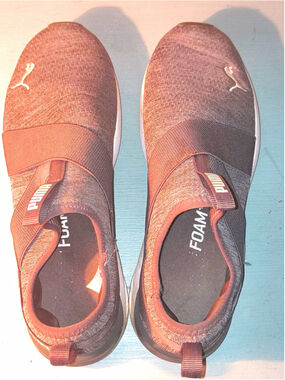 PUMA FOAM+ Comfort Gray Slip-On Low Top Sneakers Women's US 8.5 EU 39 376778-01